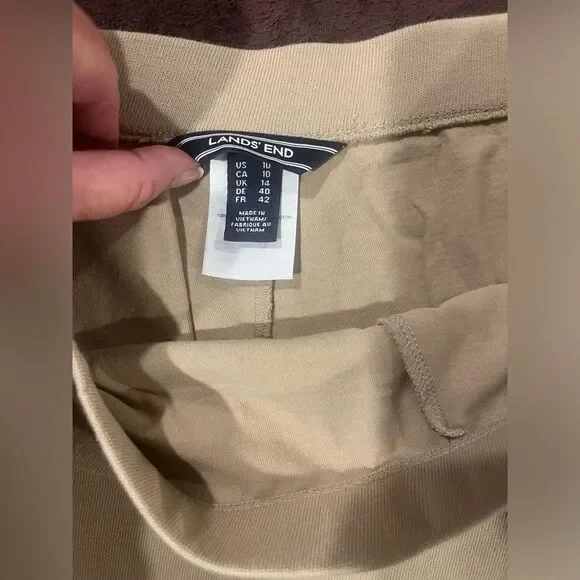 LANDS END SKORT SKIRT WOMEN SIZE 10 TAN - Picture 4 of 4